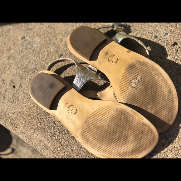 Micheal Kors Sandals set - Picture 12 of 12